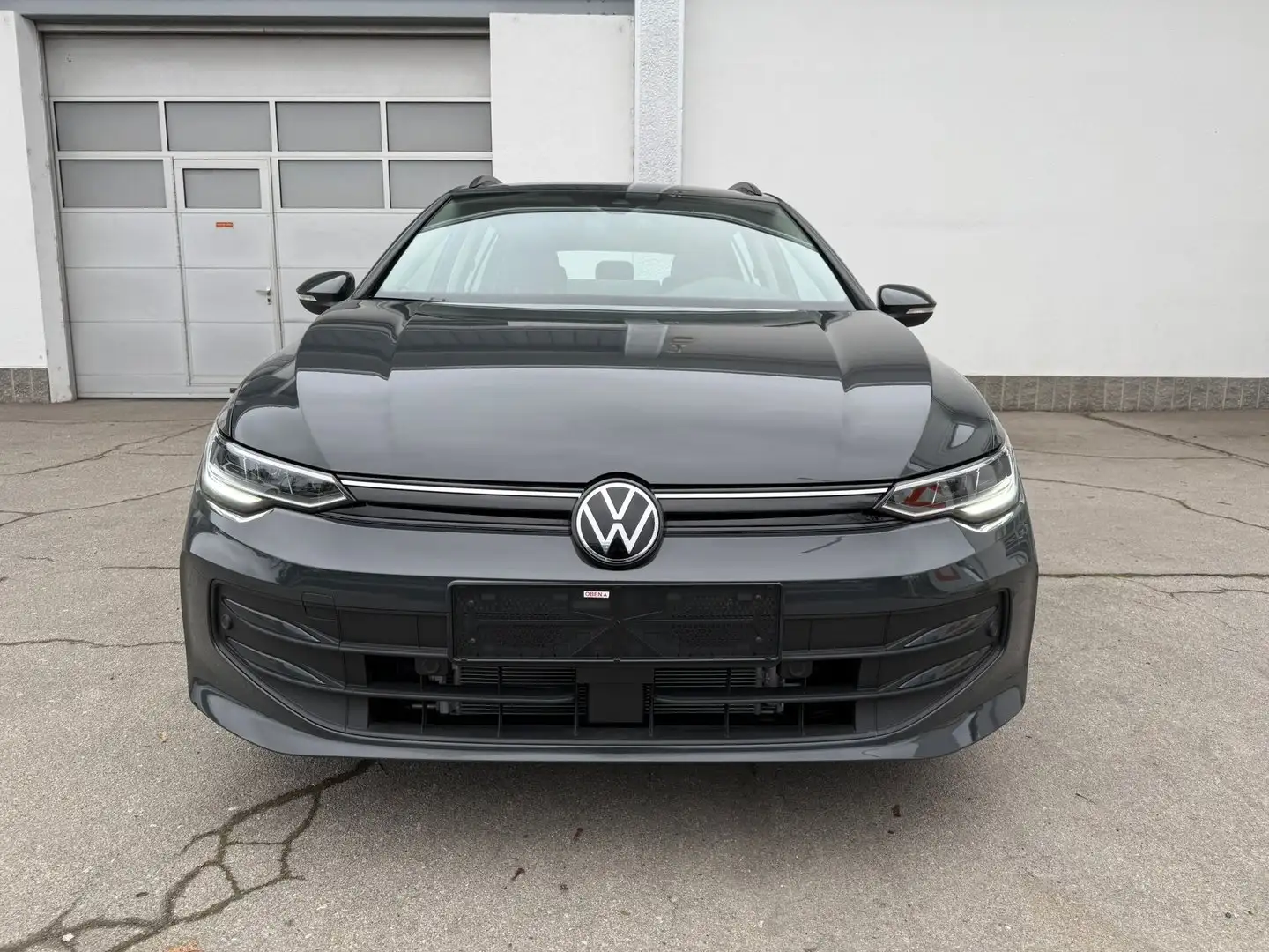 Volkswagen Golf Variant Life mHeV TSI DSG Grau - 2