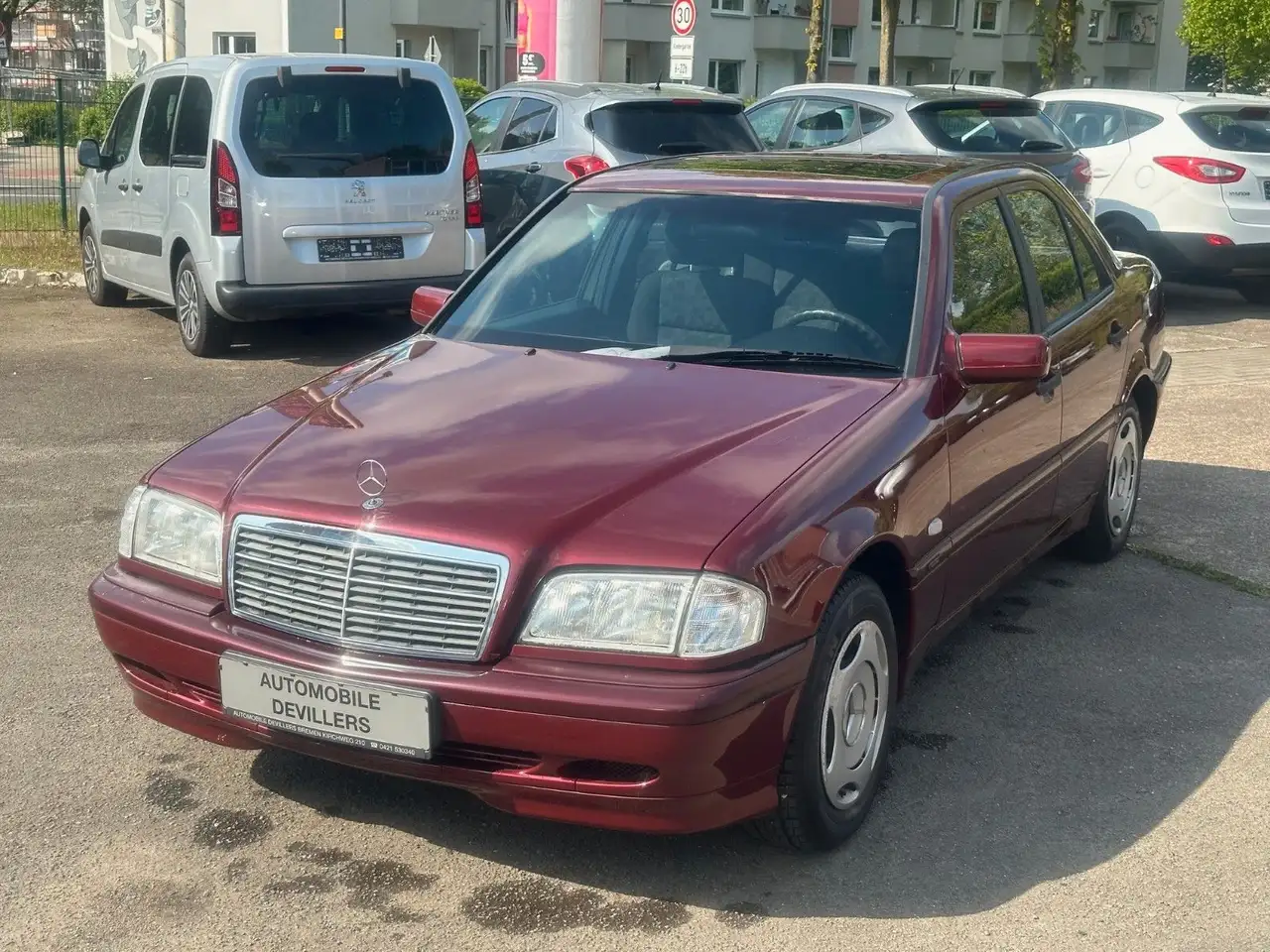 Mercedes-Benz C 180