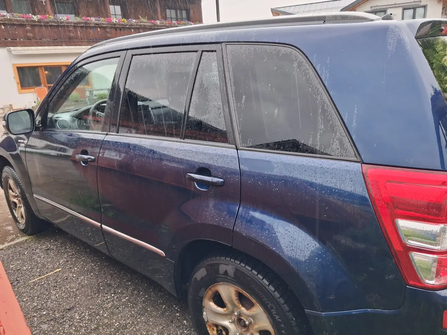 Suzuki Grand Vitara 1,9 DDiS VX-EL Executive L4 Blau - 1