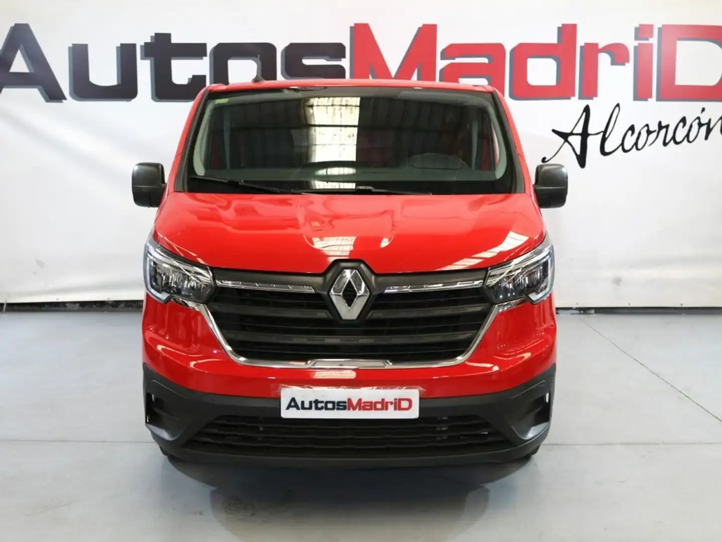 Renault Trafic L2H1 Blue dCi 96 Kw (130 CV) CUA 4 Puertas Rojo - 2