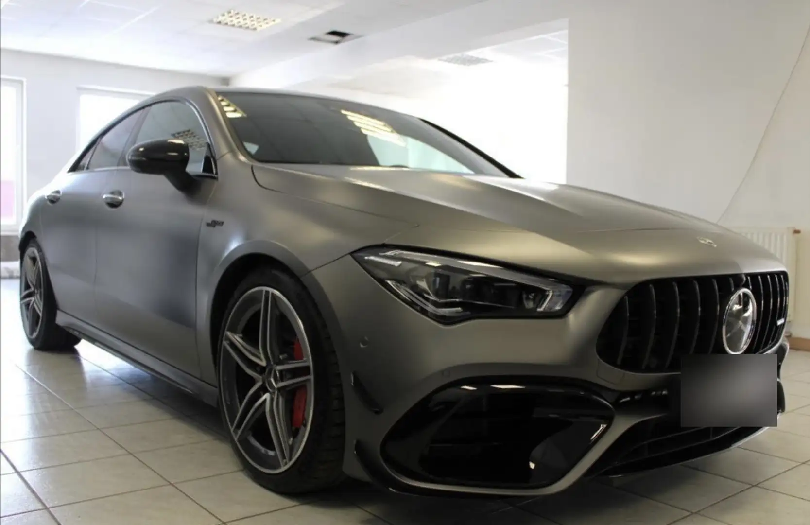 Mercedes-Benz CLA 45 AMG S 4Matic+ Speedshift 8G-DCT Line Premium Grau - 2