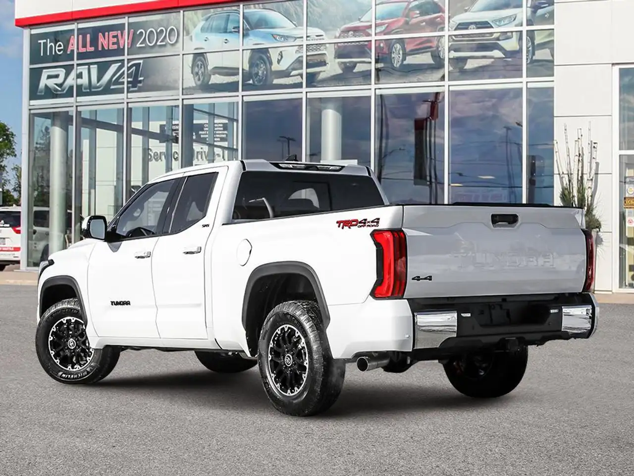 Toyota Tundra снимка Toyota Tundra