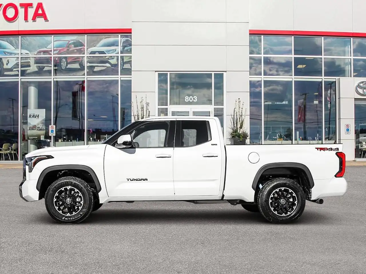 Toyota Tundra снимка Toyota Tundra