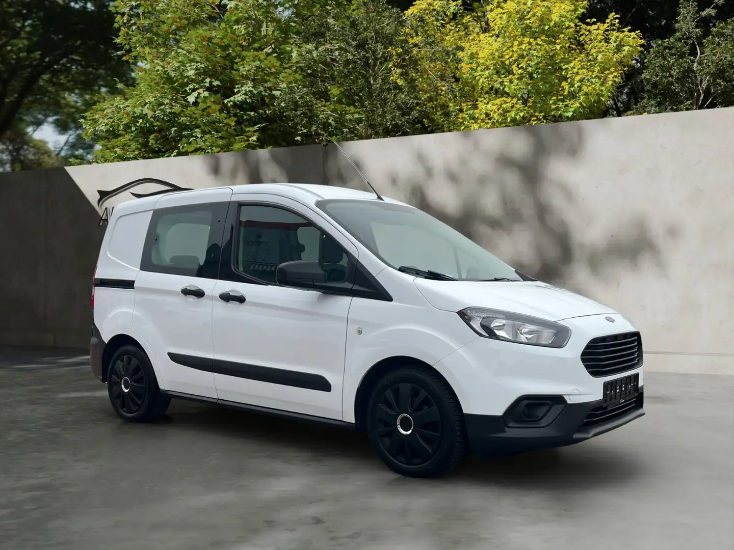 Ford Transit Courier /5 Sitzer/2x Schiebetür/Klima Biały - 1