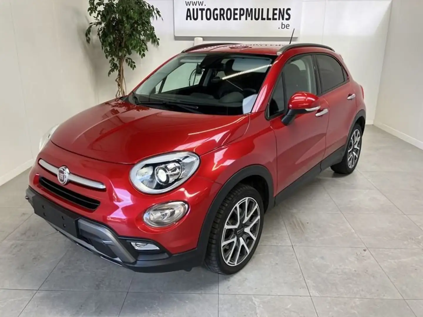 Fiat 500X MultiJet CROSS PLUS 4X4 AUT Červená - 1