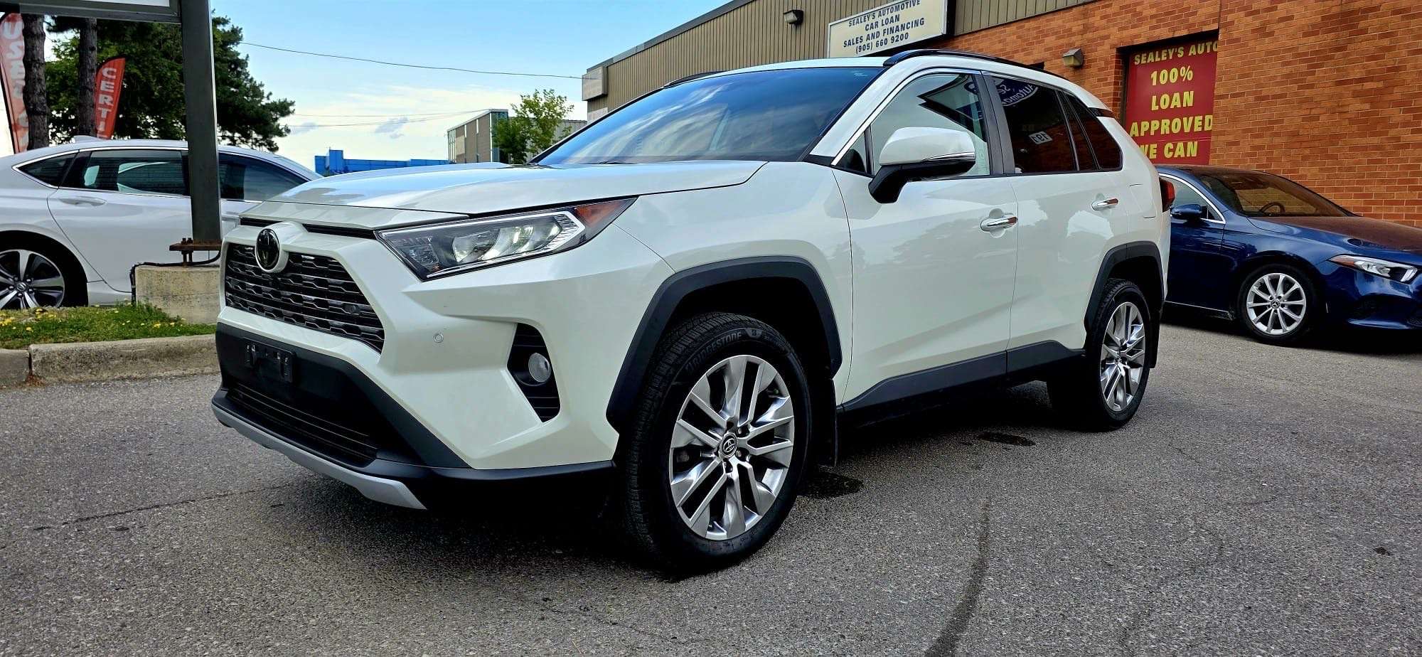 2019 Toyota RAV4 AWD Limited-NO ACCIDENT-LEATHER-SUNROOF-BLIND SPOT
