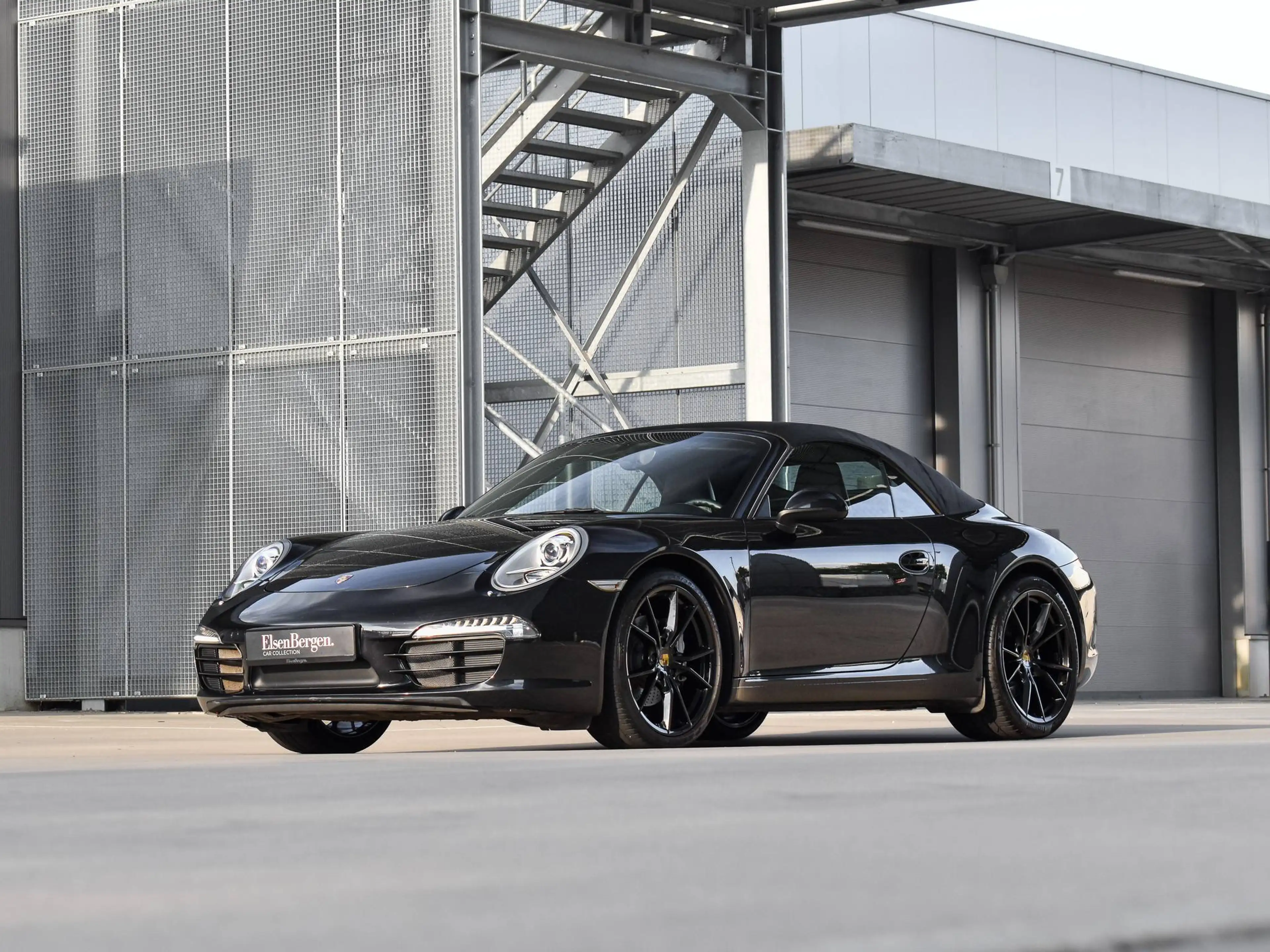 Porsche 911 991.1 Carrera 3.4 / Basalt Black / Full History — photo 2
