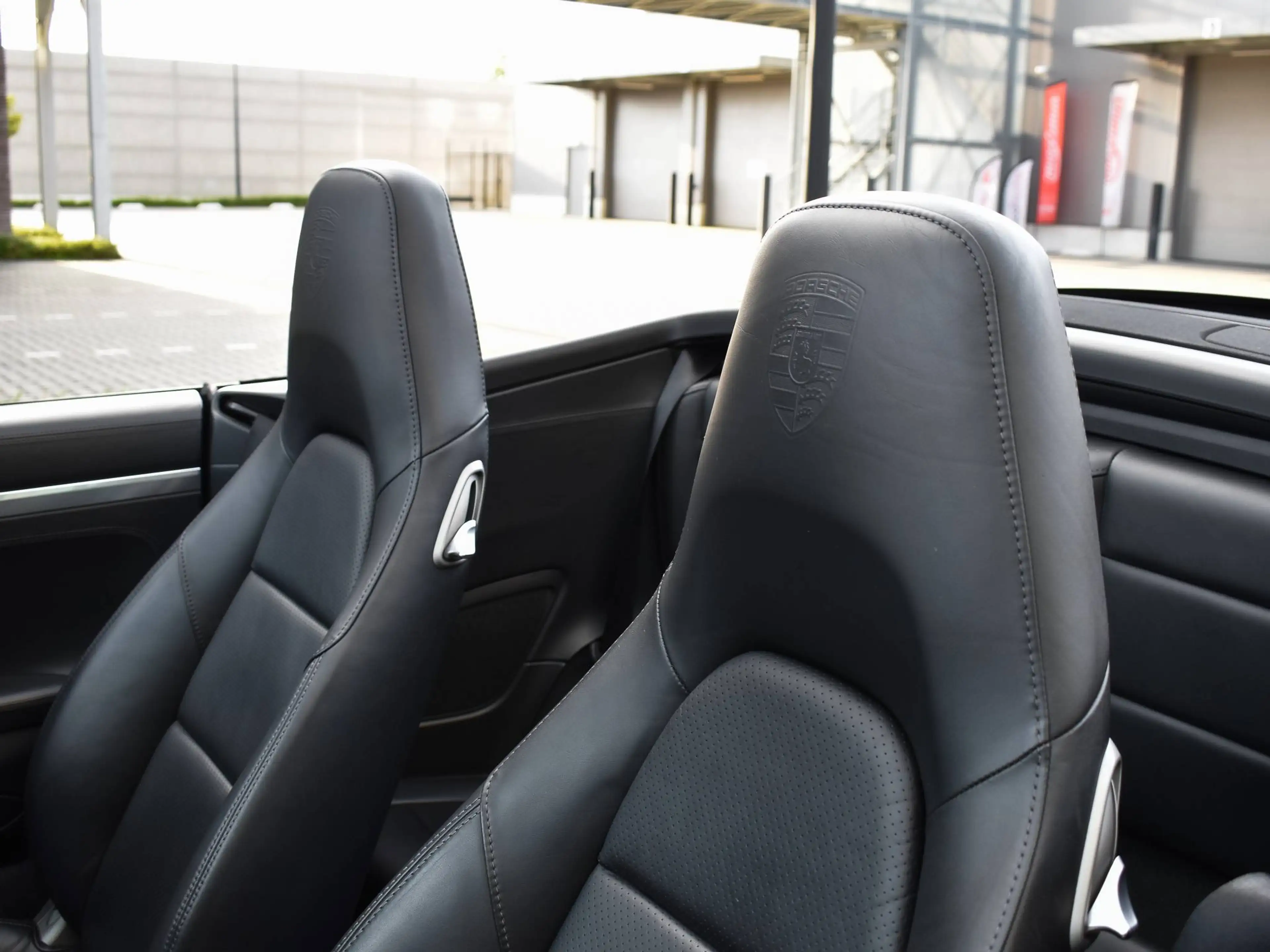 Porsche 911 991.1 Carrera 3.4 / Basalt Black / Full History — photo 11