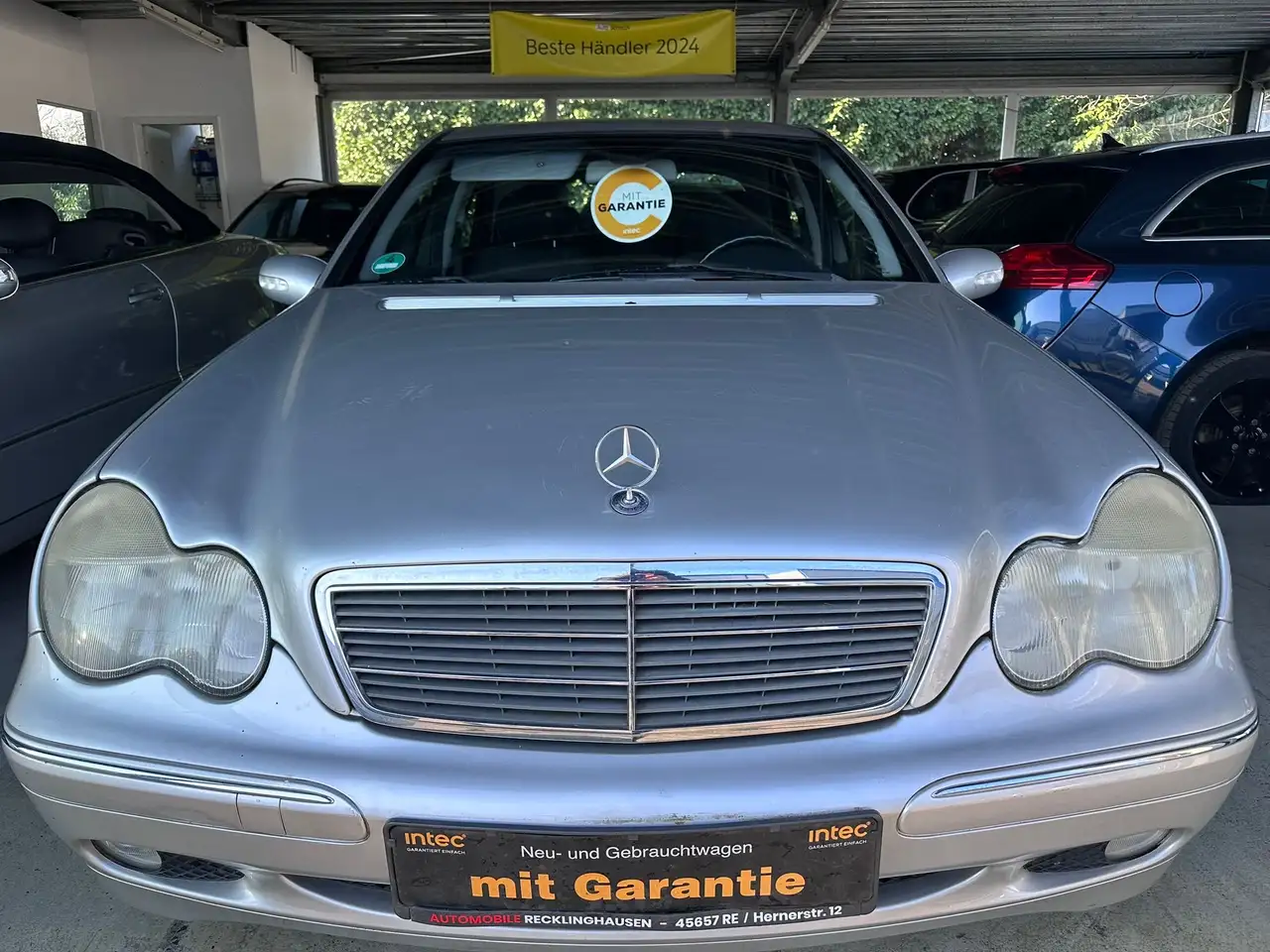 Mercedes-Benz C 240