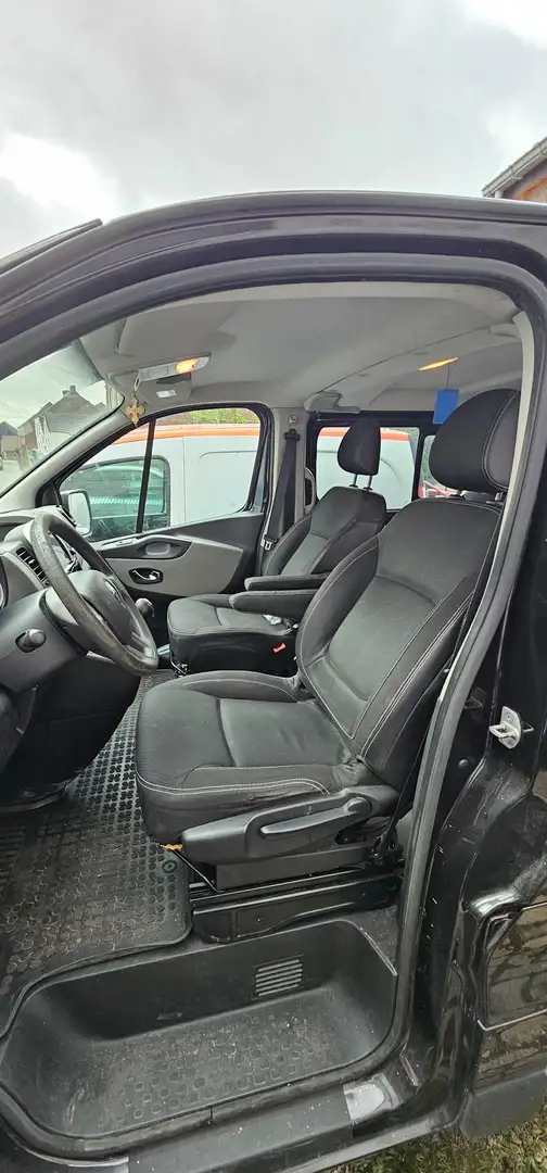 Renault Trafic Double Cabine Noir - 2