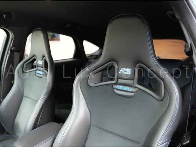 Ford Focus view 8