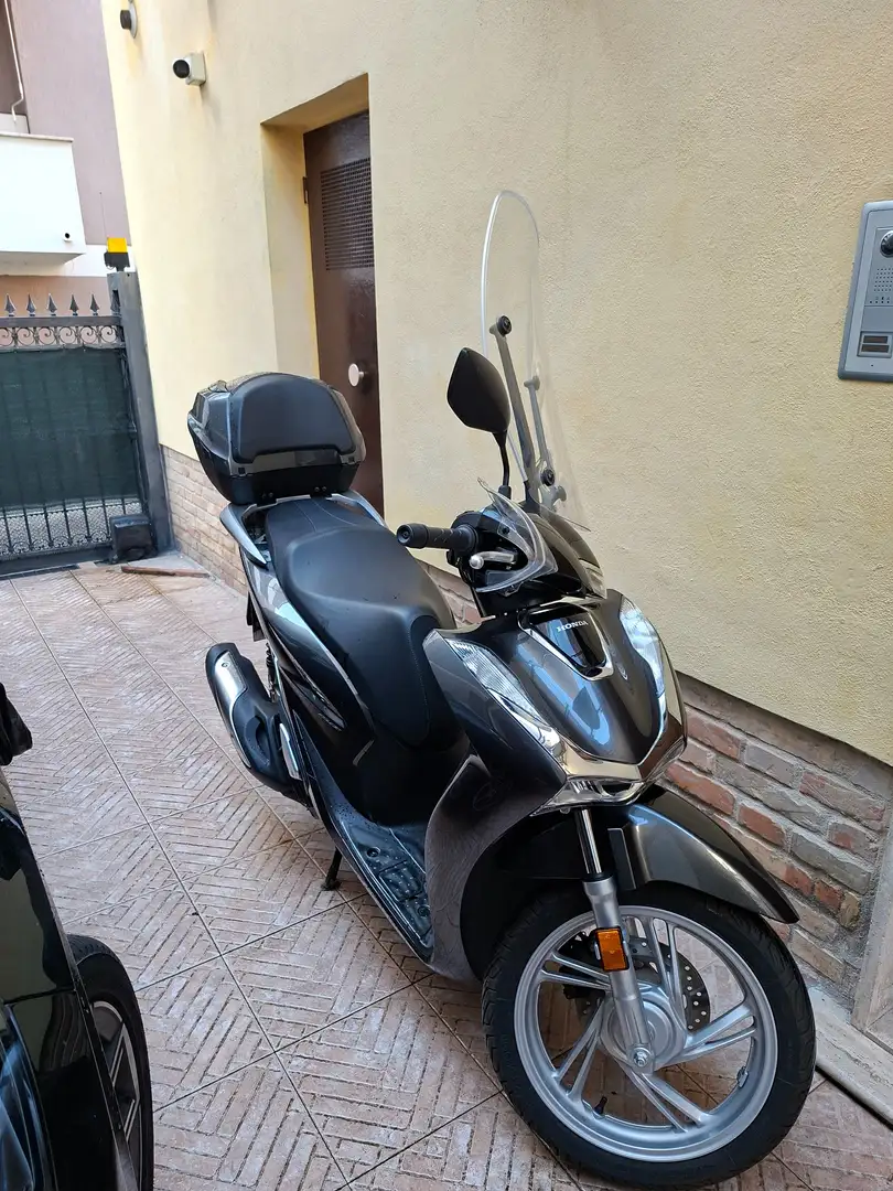 Honda SH 150i GT Gri - 1