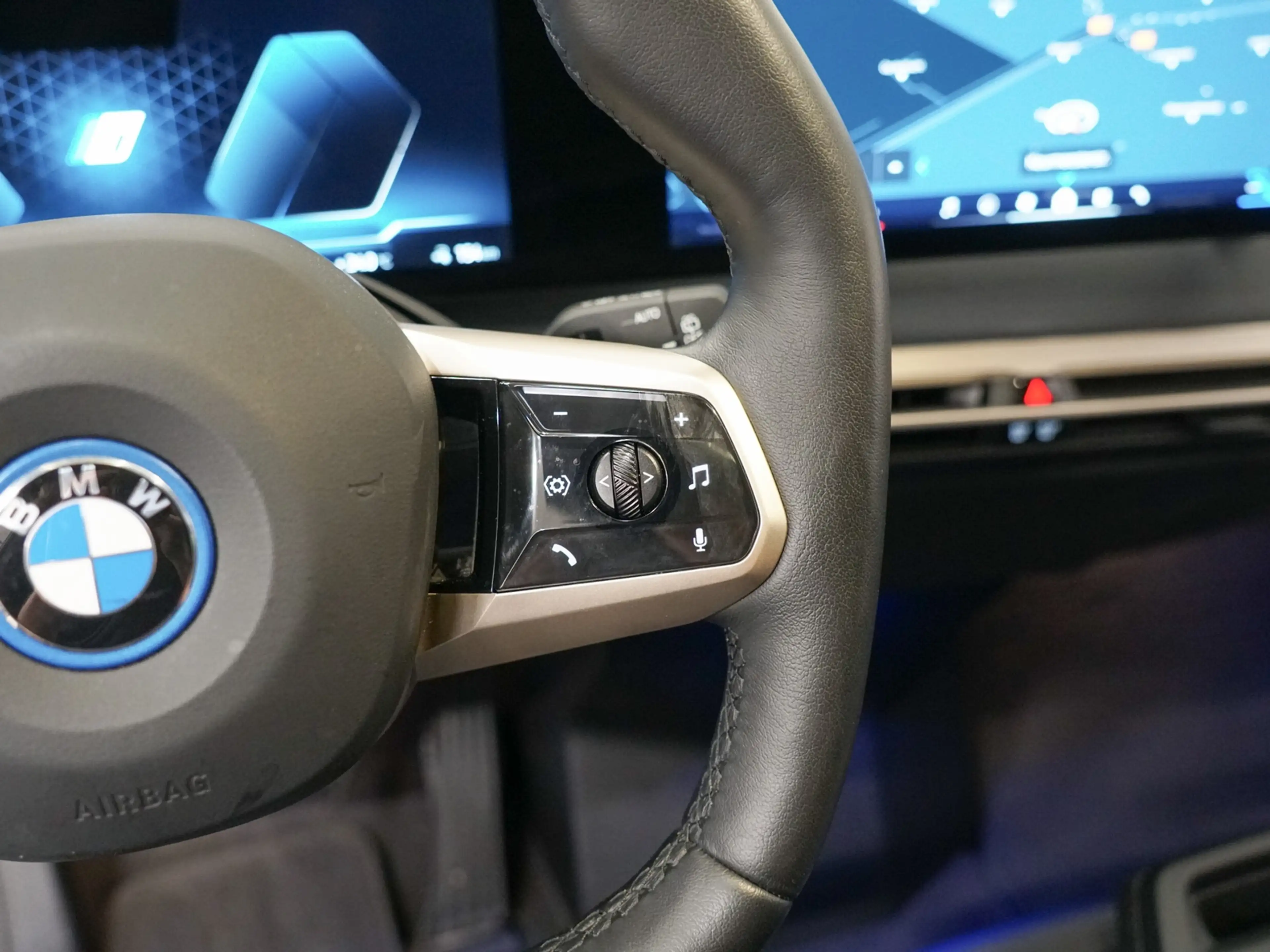 BMW iX xDrive40 Skylounge | CoPilot | Elektr. Trekhaak | — photo 46