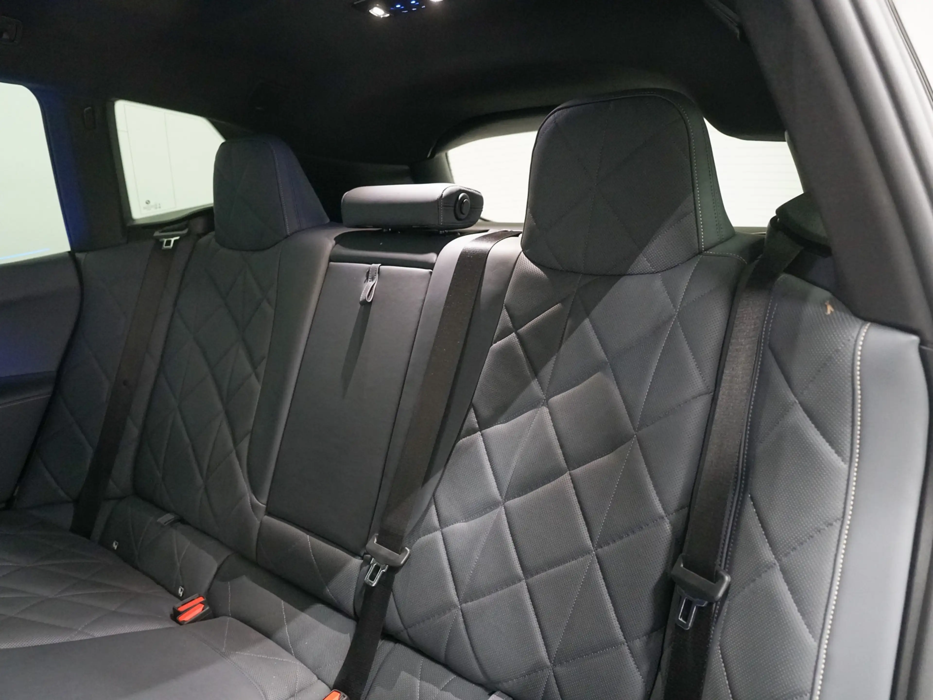 BMW iX xDrive40 Skylounge | CoPilot | Elektr. Trekhaak | — photo 35