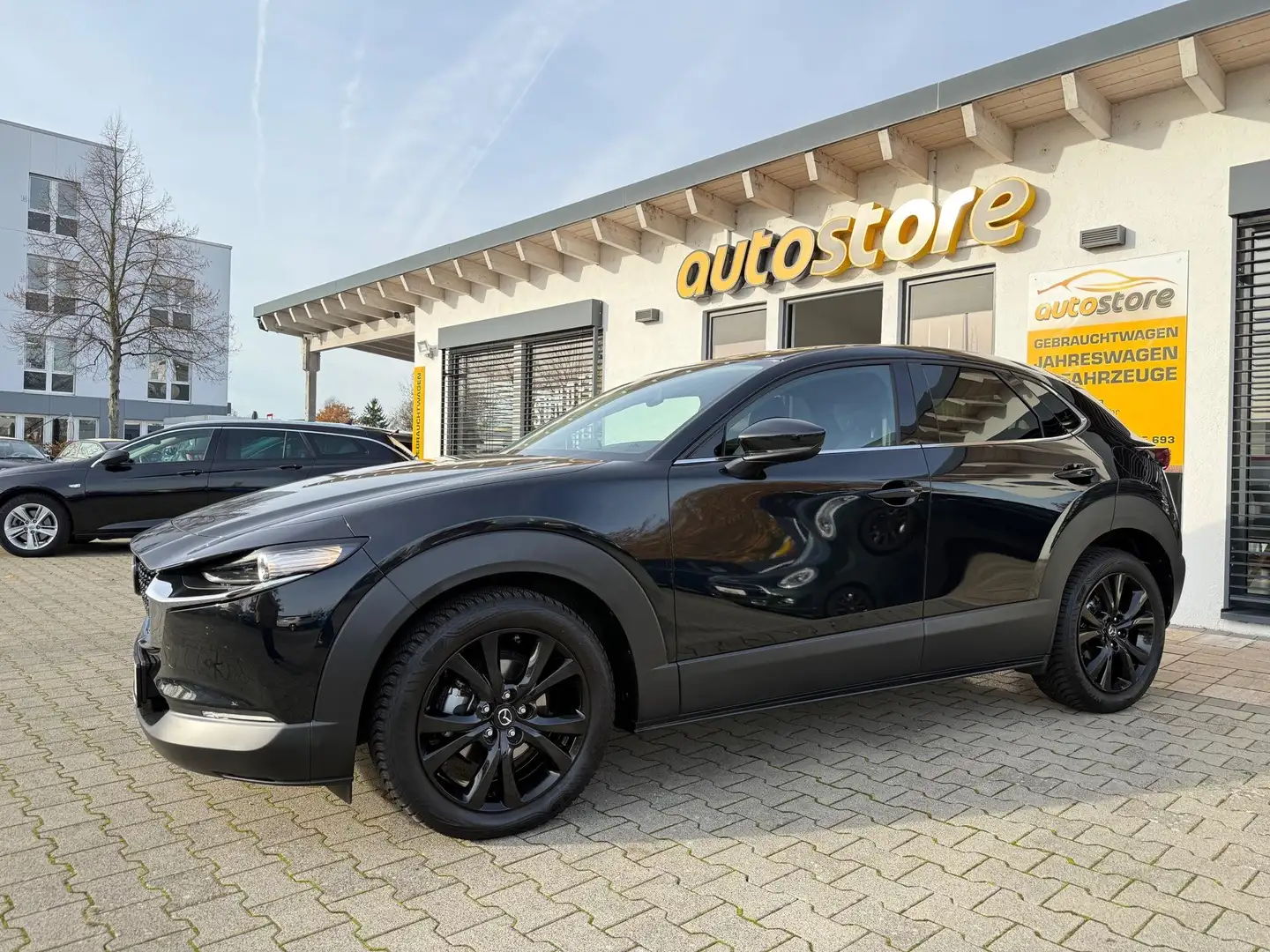 Mazda CX-30 Homura 2WD 137 kW (186 PS), Autom. 6-Gang Schwarz - 1