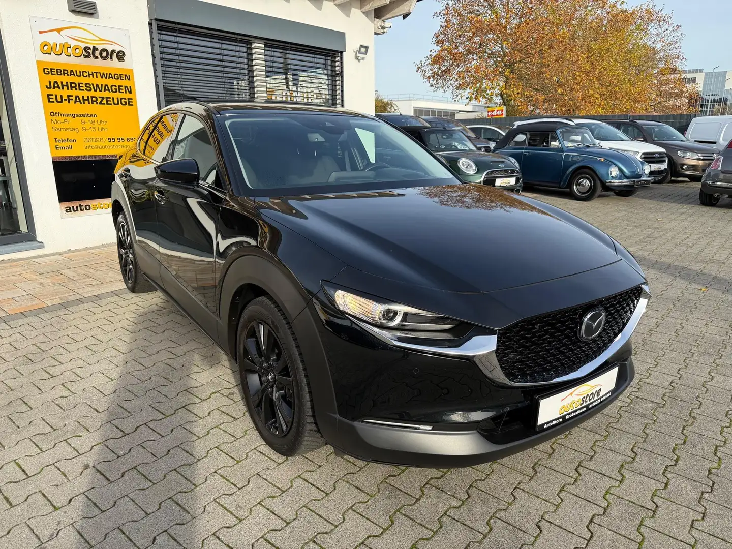 Mazda CX-30 Homura 2WD 137 kW (186 PS), Autom. 6-Gang Schwarz - 2
