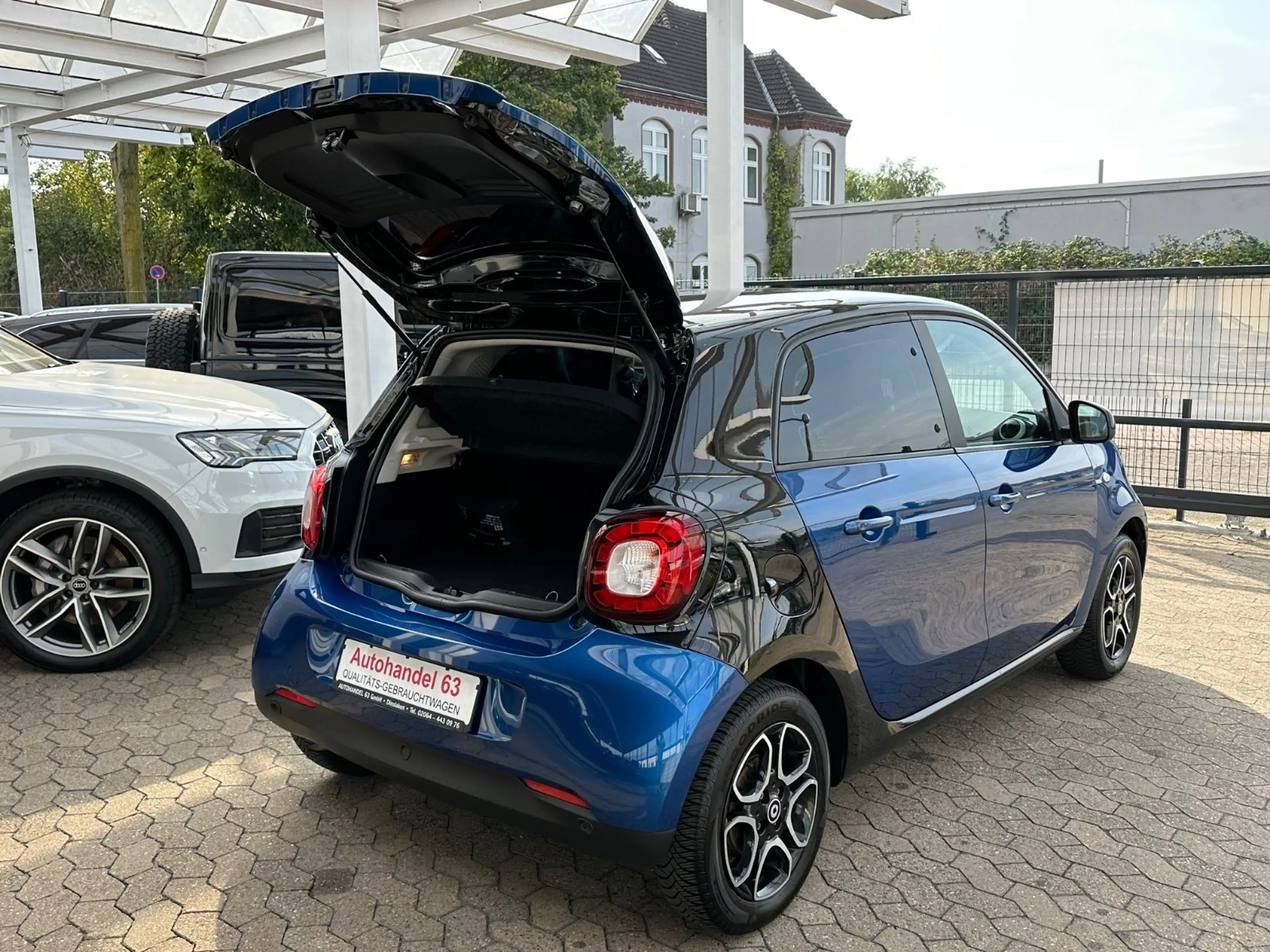 smart forFour forfour*92TKM*Leder*Navi*Alu*Funk*Sitzhe — photo 11