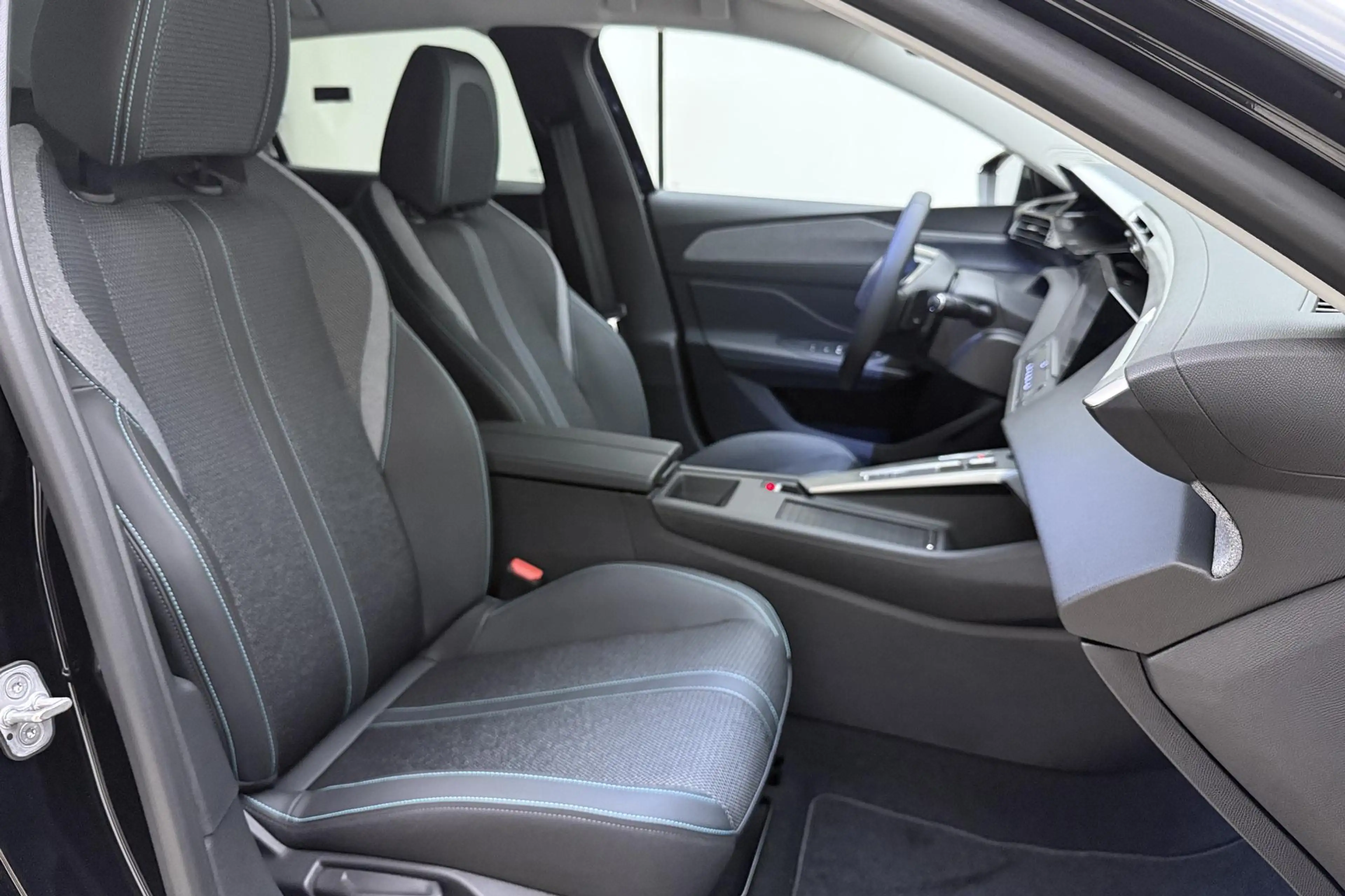 Peugeot 408 1.6 HYbrid 225 e-DSC7 Allure DEMO ZONDER KMS! l Wi — photo 10