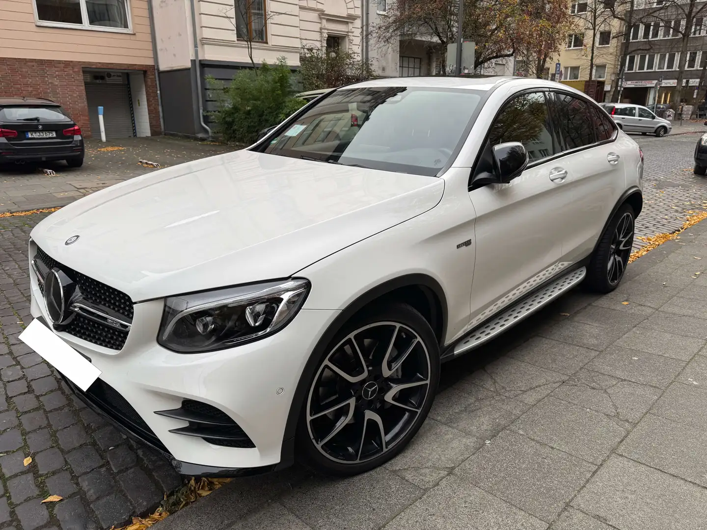 Mercedes-Benz GLC 43 AMG AMG GLC Coupe 43 4Matic 9G-TRONIC Белый - 1
