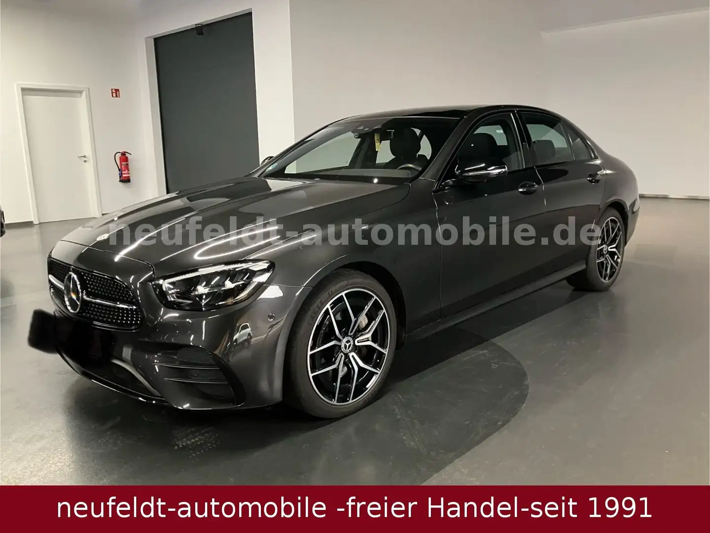 Mercedes-Benz E 400 d 4Matic AMG LINE HUD PANO Verde - 1