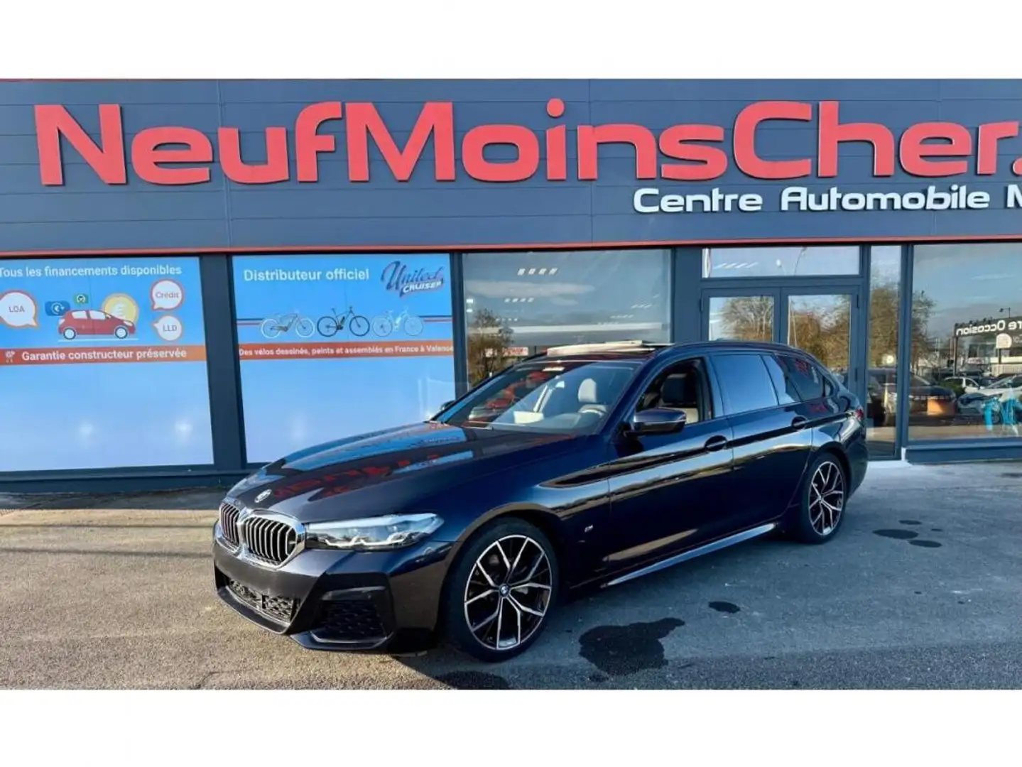 BMW Touring M-Sport 520d 190cv + Toit ouvrant panorami Albastru - 1