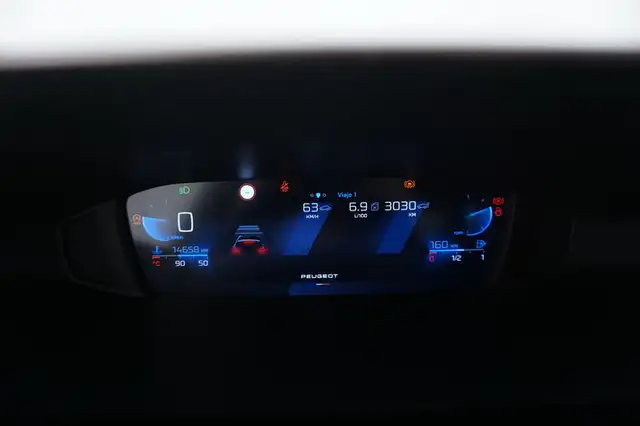 Peugeot 308 view 12