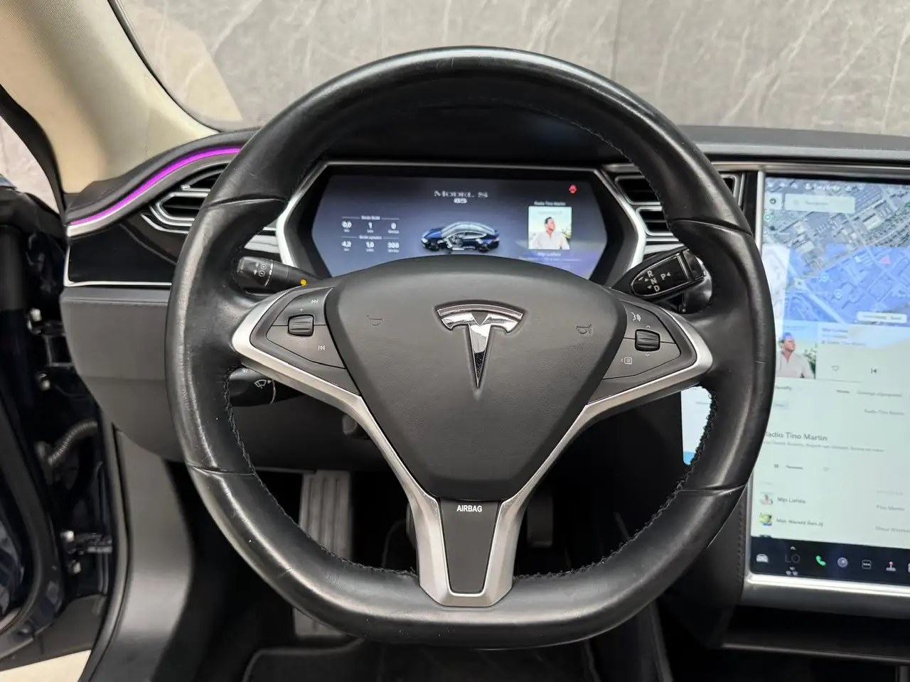 Tesla Model S 85 421ch - Supercharge gratuite - Soh 90% - Batterie changée - Toit ouvrant - Pack Maxton - Autonomie 345km