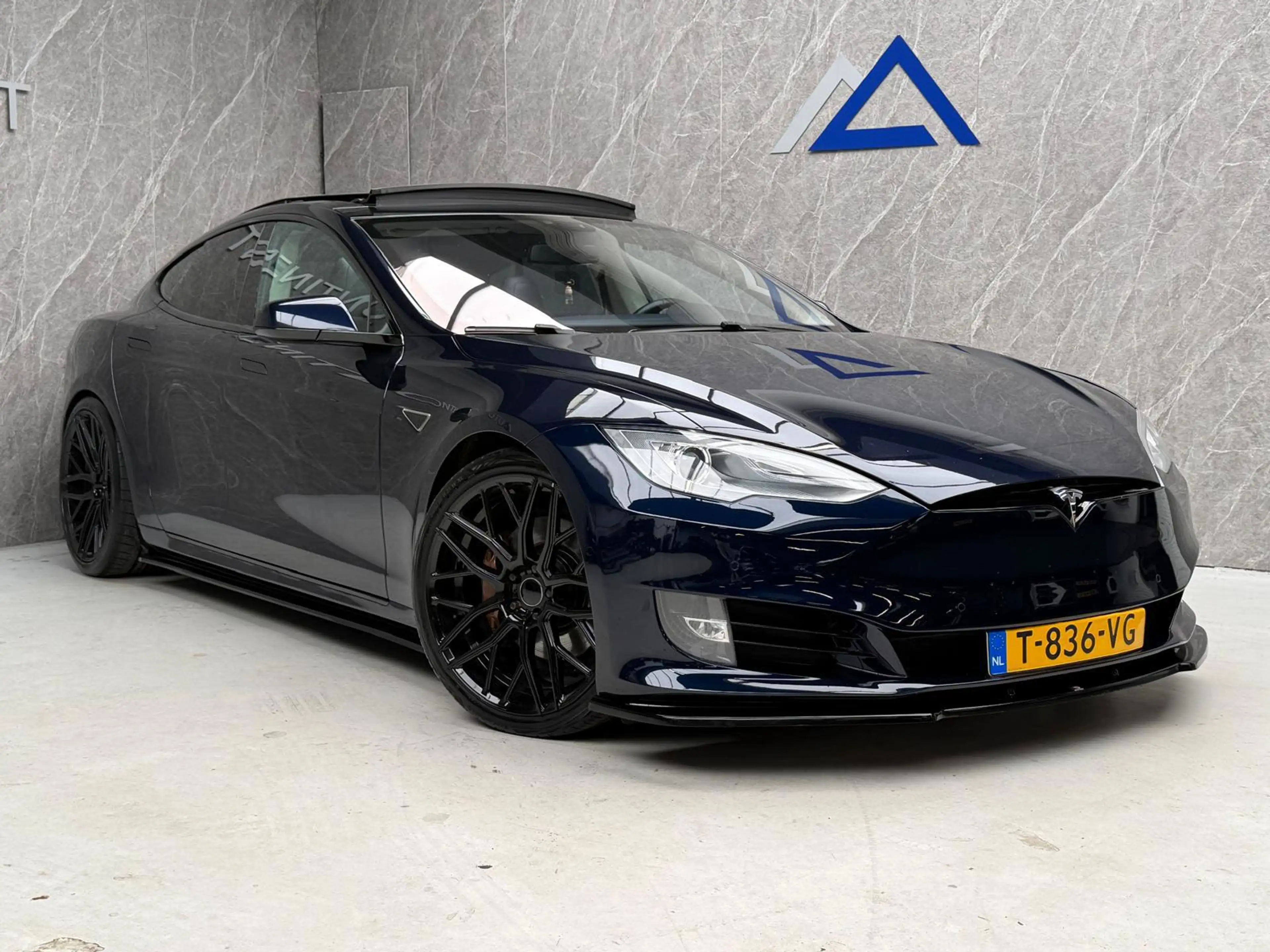 Tesla Model S 85 / Free Charge / Nwe Accu / SoH 90% — photo 3
