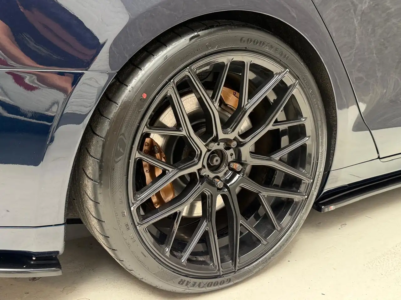 Tesla Model S 85 421ch - Supercharge gratuite - Soh 90% - Batterie changée - Toit ouvrant - Pack Maxton - Autonomie 345km