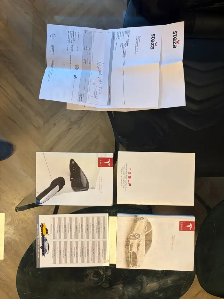Tesla Model S 85 421ch - Supercharge gratuite - Soh 90% - Batterie changée - Toit ouvrant - Pack Maxton - Autonomie 345km