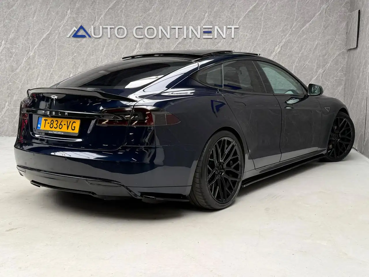 Tesla Model S 85 421ch - Supercharge gratuite - Soh 90% - Batterie changée - Toit ouvrant - Pack Maxton - Autonomie 345km