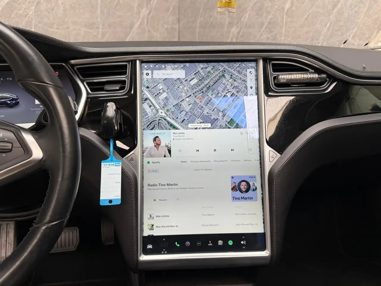 Tesla Model S 85 421ch - Supercharge gratuite - Soh 90% - Batterie changée - Toit ouvrant - Pack Maxton - Autonomie 345km