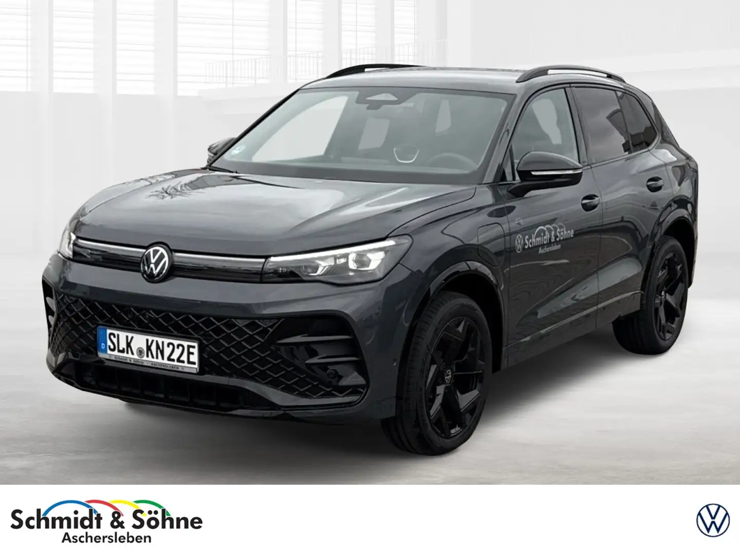 Volkswagen Tiguan R-Line 1,5 l eHybrid DSG MATRIX, HEAD, Klima Navi Grau - 1