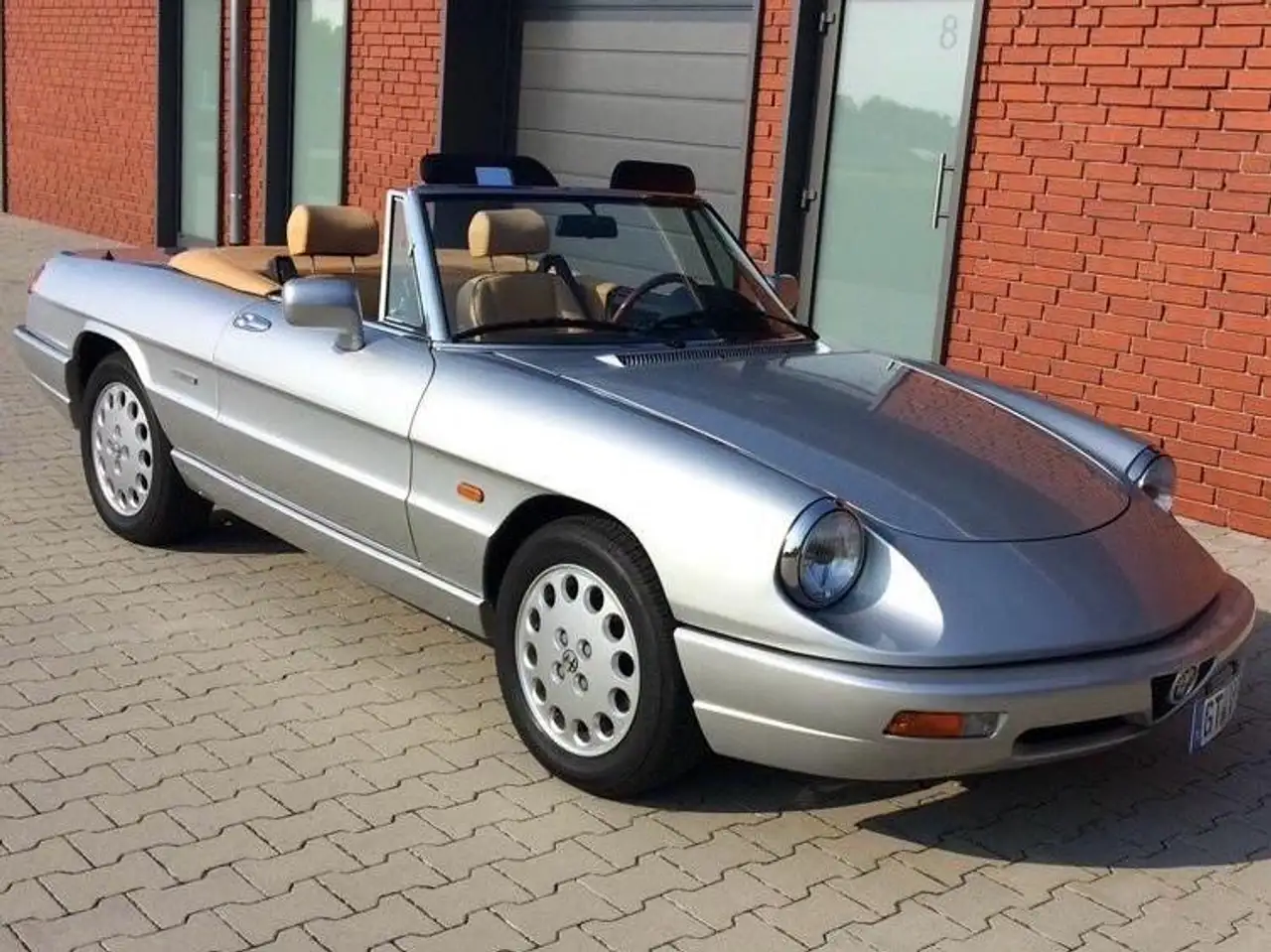Alfa Romeo Spider 2.0, foto 2