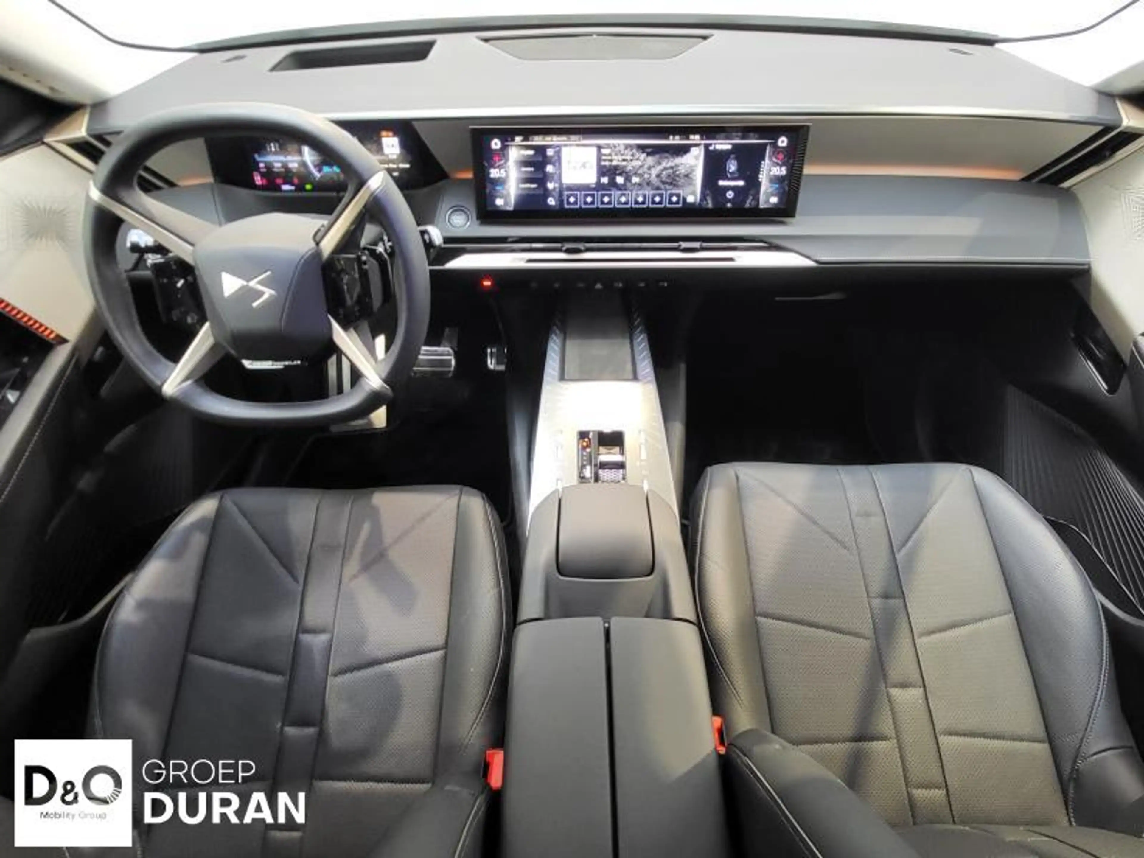 DS Automobiles N°8 Etoile FWD 73kWh — photo 48