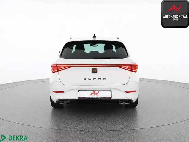 Cupra Leon view 4