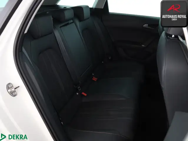 Cupra Leon view 13