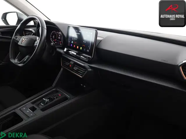 Cupra Leon view 11