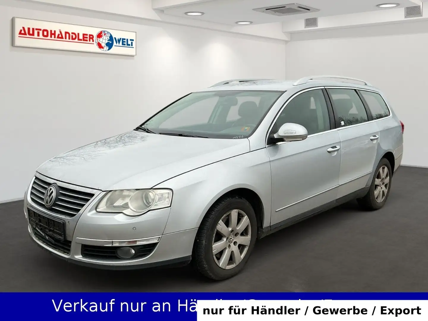 Volkswagen Passat Variant 2.0 TDI Highline Automatik Silber - 1