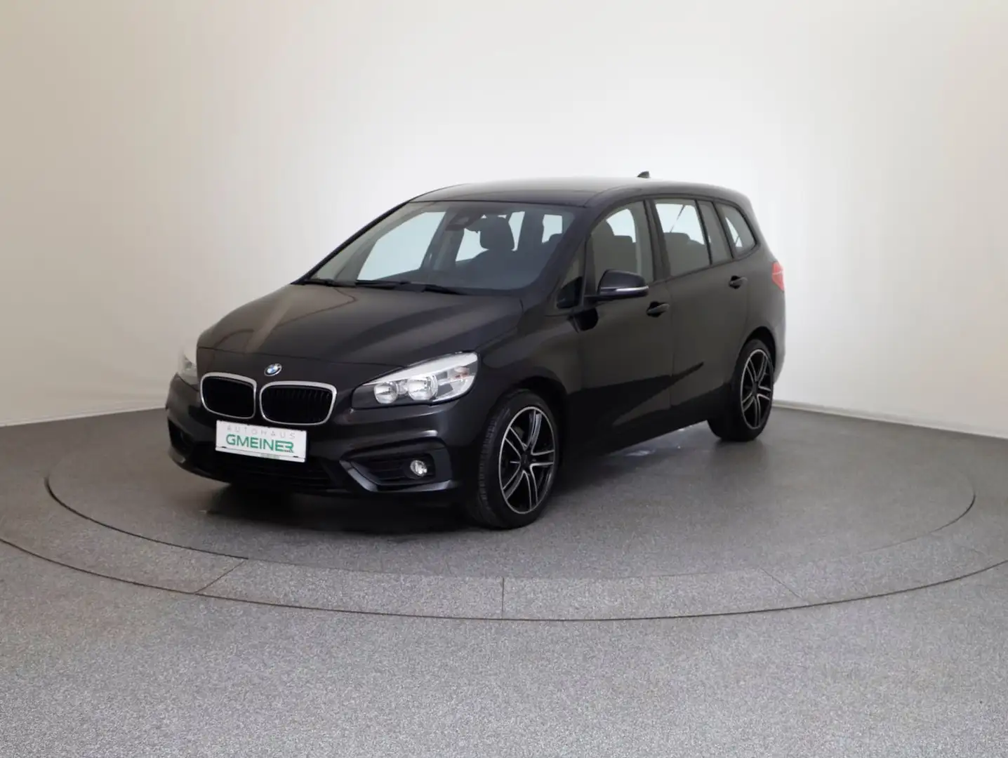 BMW 218 BMW 218d Gran Tourer Advantage Zwart - 1