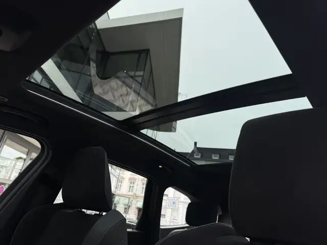 BMW X1 view 10