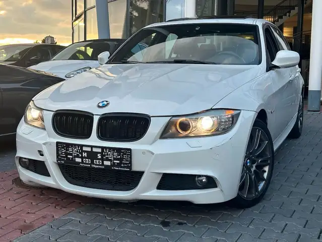 BMW 320 d xDrive  Automatik M-Sport Xenon Schiebedach