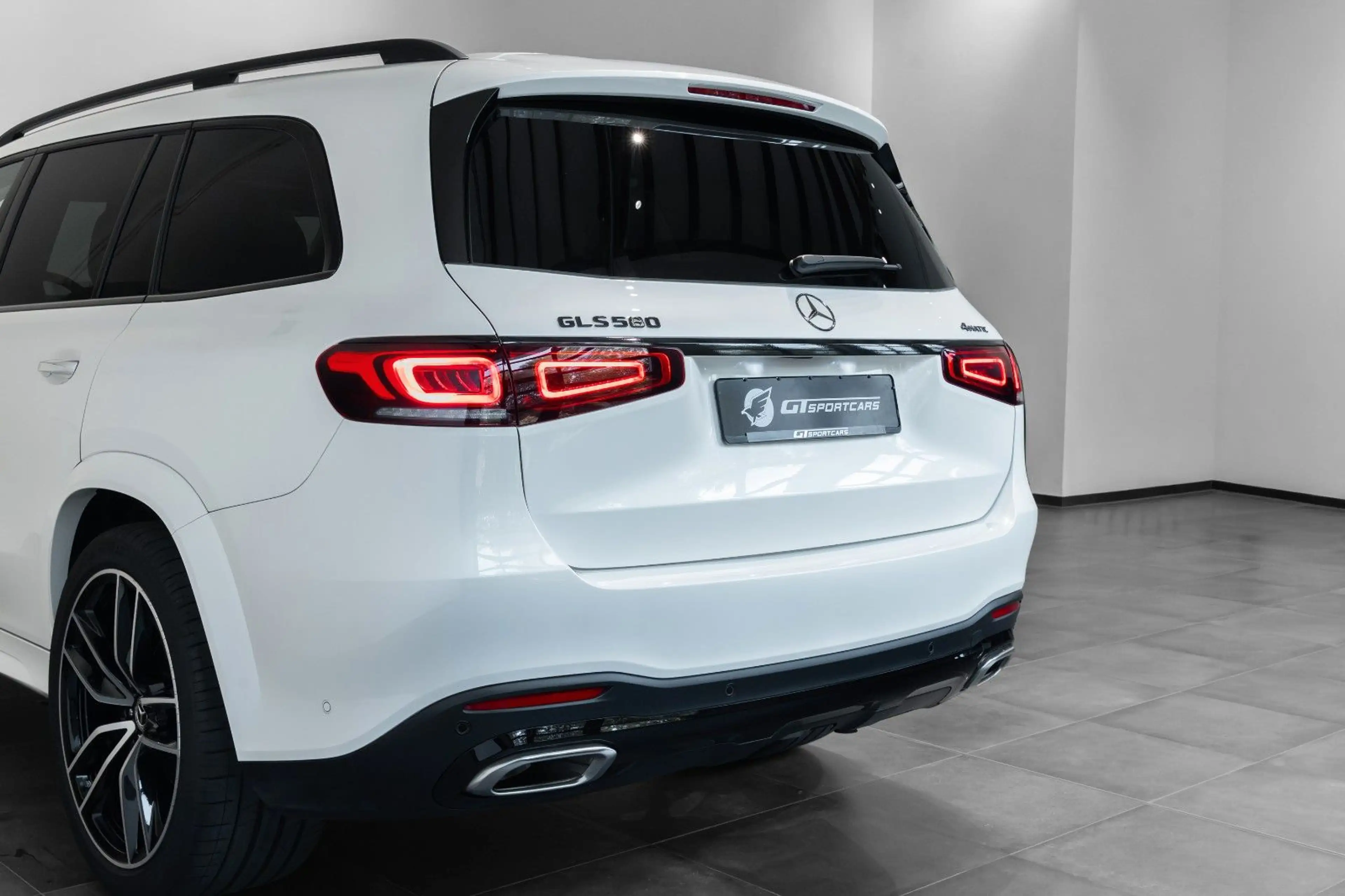 Mercedes-Benz GLS 580 4Matic AMG NIGHT 7 SITZE PANO ADAS AHK — photo 12