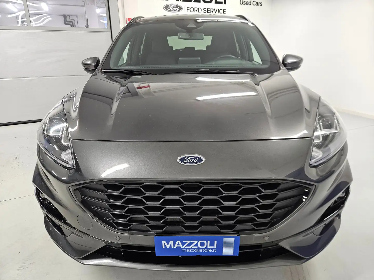 Ford Kuga 2.0 ecoblue ST-Line Design 2wd 120cv auto Grigio - 2