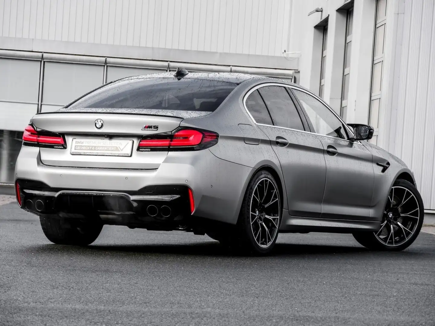 BMW M5 Limousine COMPETITION+AHK+DA PROF+360°+20" Argento - 2