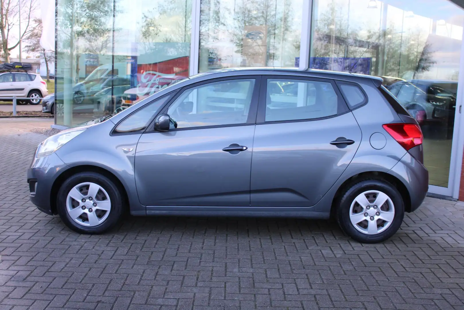 Kia Venga 1.4 CVVT X-tra | Airco | Cruise | Trekhaak | Parke Gris - 2