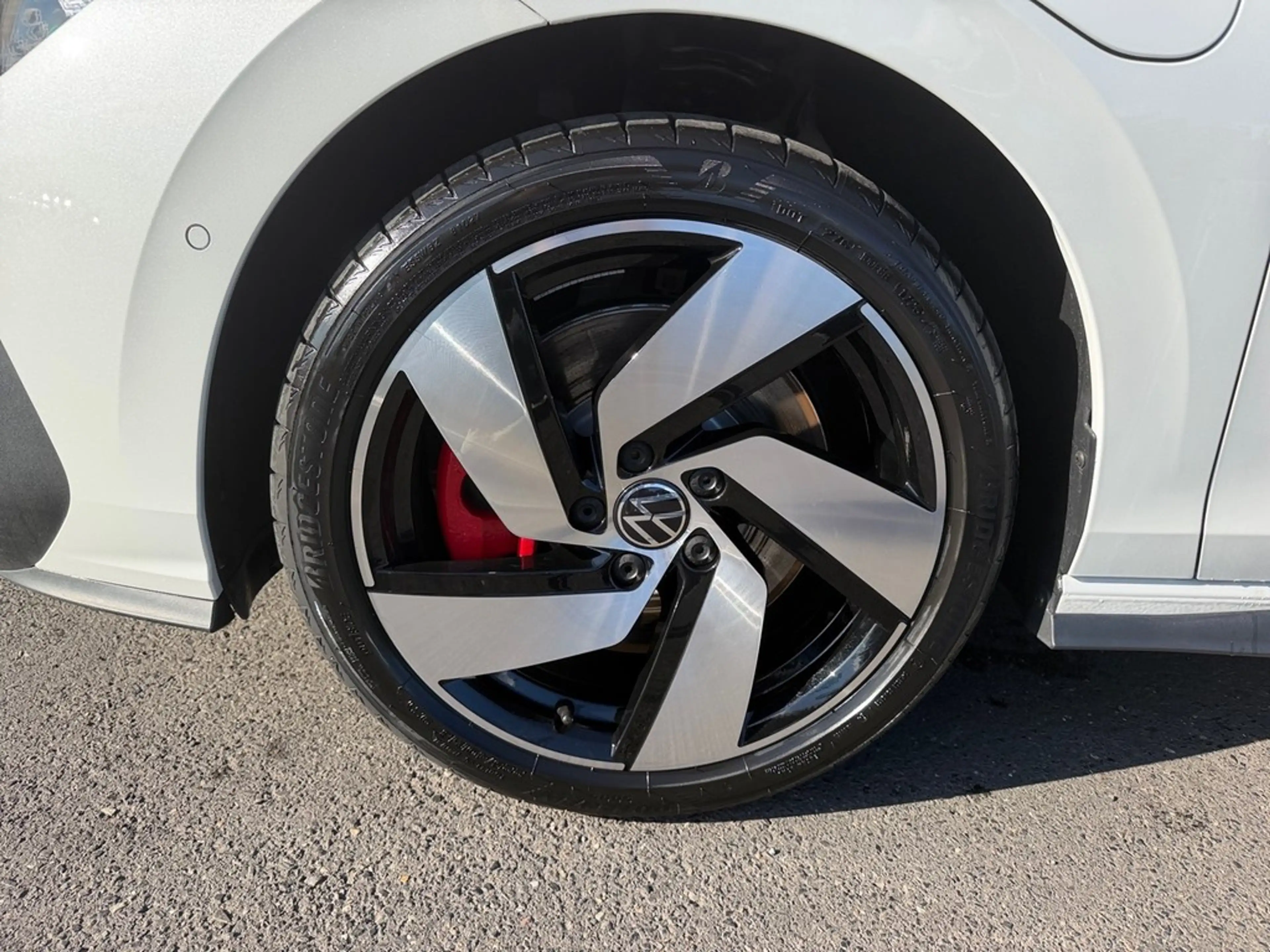 Volkswagen Golf GTE 1,5 l eHybrid 177 PS 116 PS 6-DSG Ummeldung ab ... — photo 3
