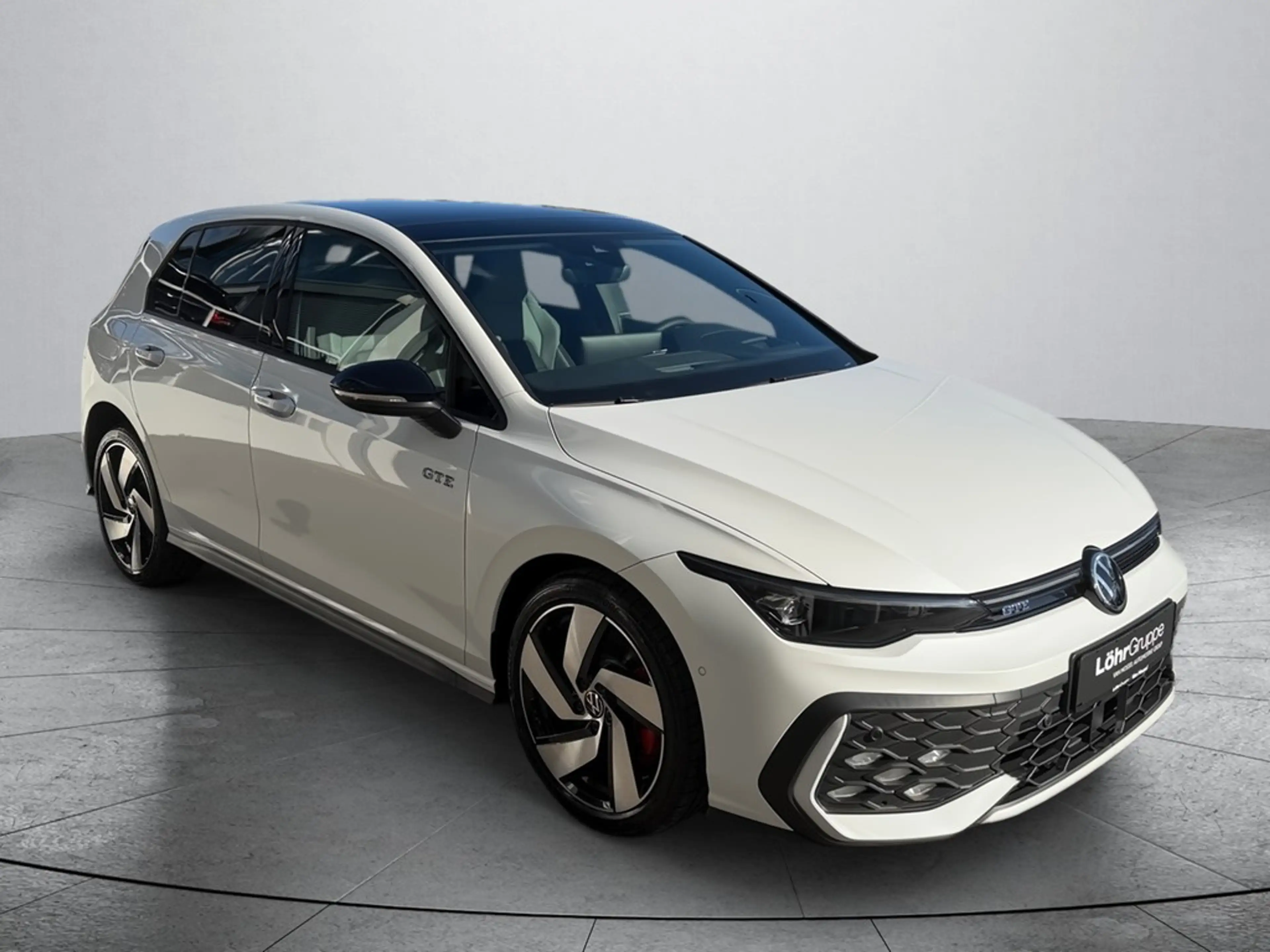 Volkswagen Golf GTE 1,5 l eHybrid 177 PS 116 PS 6-DSG Ummeldung ab ... — photo 6