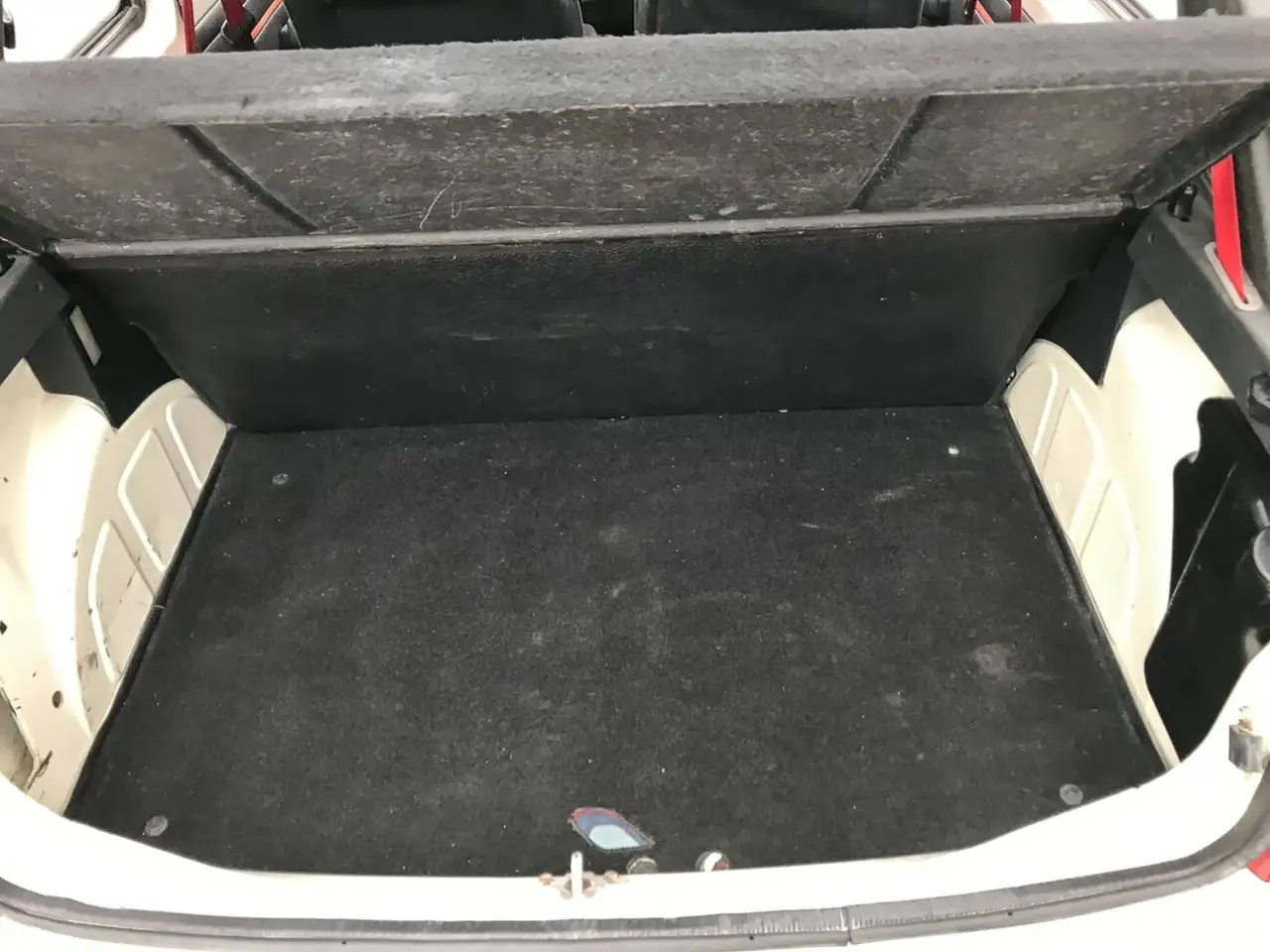 Peugeot 205 1.3i Rallye, foto 7
