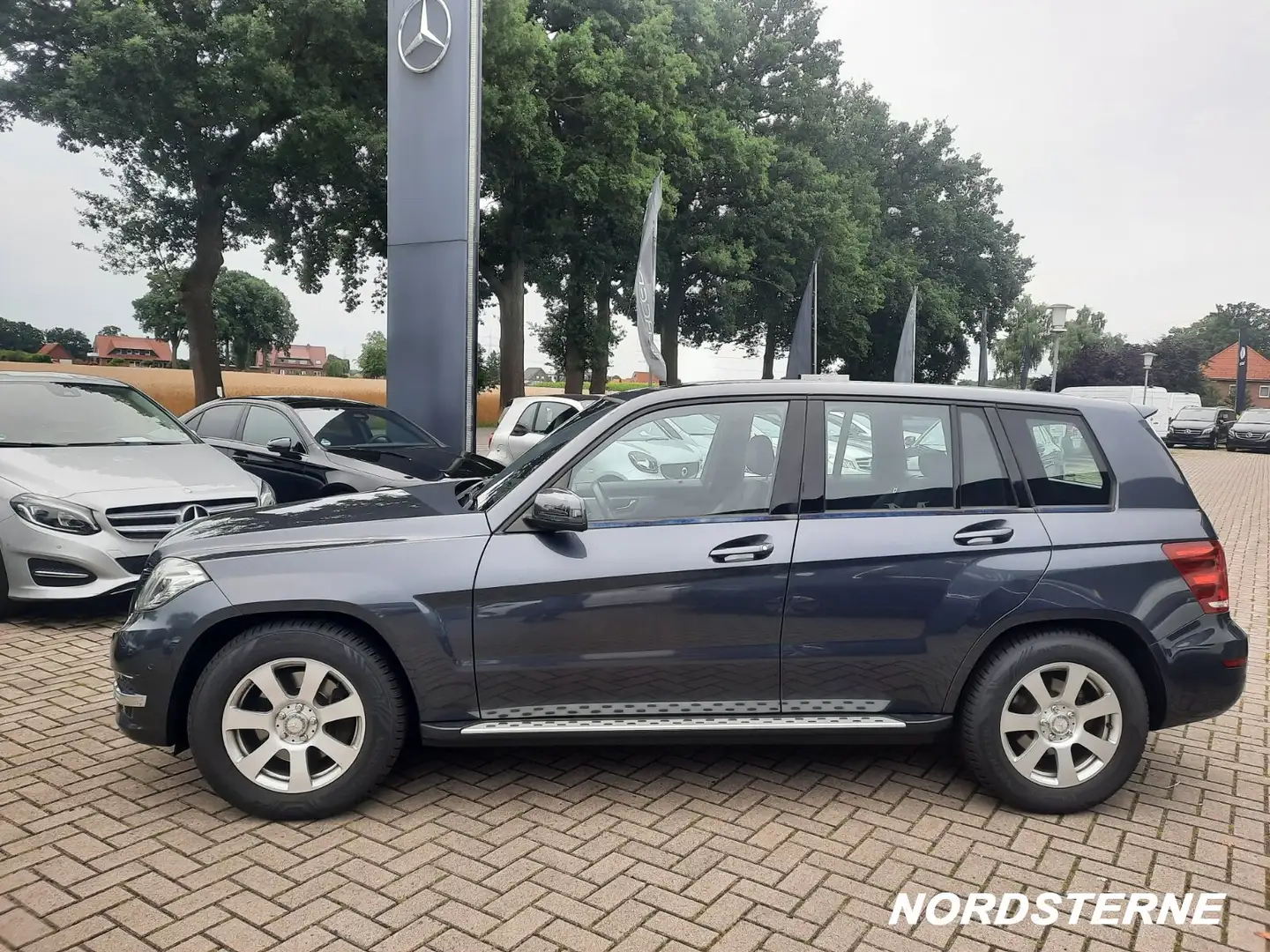 Mercedes-Benz GLK 220 GLK 220 CDI 4MATIC COMAND AHK ILS KLIMA LED Grau - 2